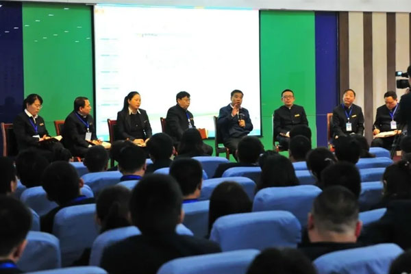 ֱ������Ի�ɳ��